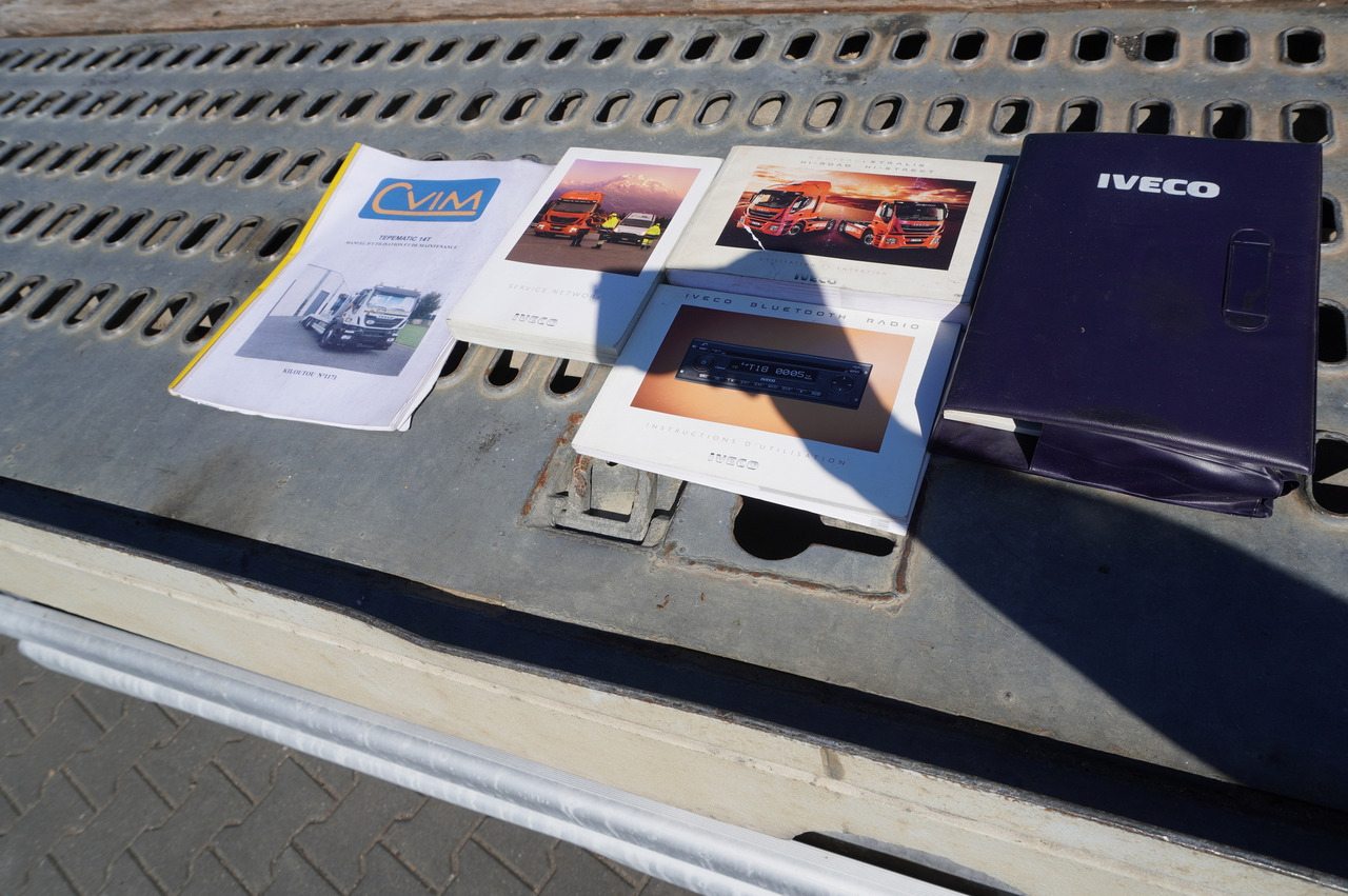 Lizingu i IVECO Stralis 360 EEV Tow truck 6x2 IVECO Stralis 360 EEV Tow truck 6x2: foto 24 Lizingu i IVECO Stralis 360 EEV Tow truck 6x2 IVECO Stralis 360 EEV Tow truck 6x2: foto 24