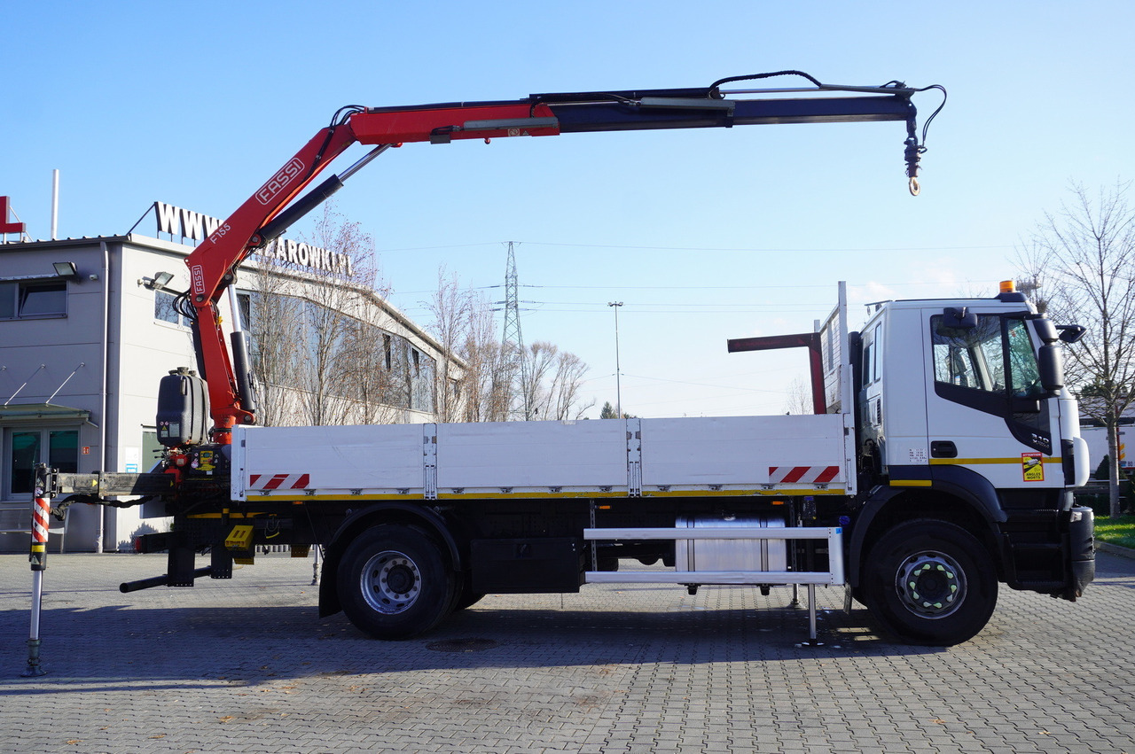 IVECO Stralis X-Way 310 4x2 E6 / Fassi F155 crane / 670 MTH / 130 tho. km / - Kamion me vinç: foto 4 IVECO Stralis X-Way 310 4x2 E6 / Fassi F155 crane / 670 MTH / 130 tho. km / - Kamion me vinç: foto 4
