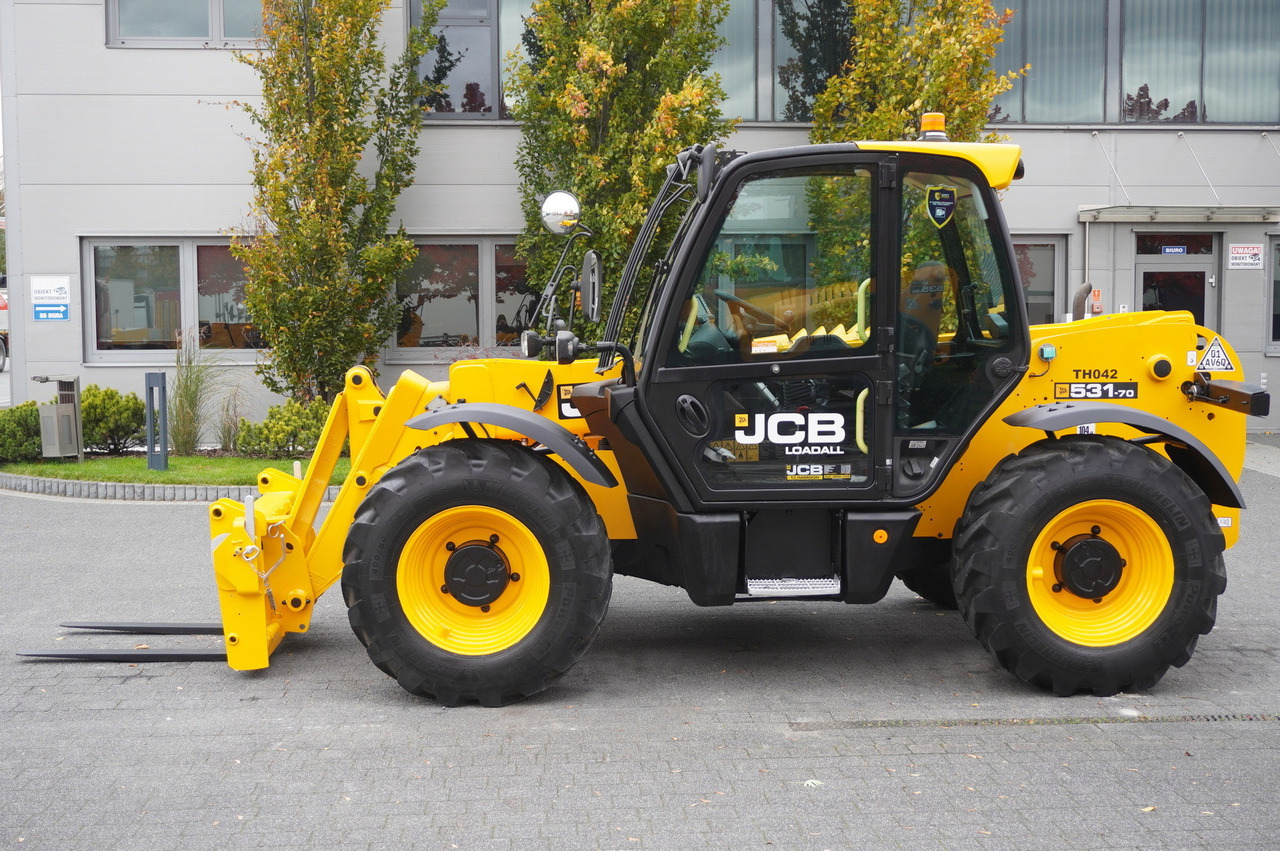 JCB 531-70 / 900 MTH telescopic charger! / 3.1 T / 7 M - Ngarkues teleskopik me rrota: foto 3 JCB 531-70 / 900 MTH telescopic charger! / 3.1 T / 7 M - Ngarkues teleskopik me rrota: foto 3