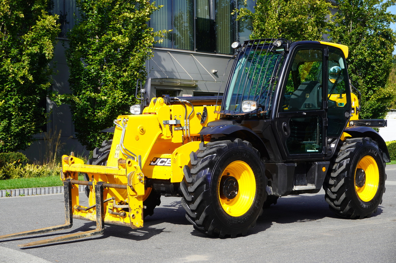 JCB 535-95 / 3.5 T / range 9.5 m / 700 MTH! - Ngarkues teleskopik me rrota: foto 3 JCB 535-95 / 3.5 T / range 9.5 m / 700 MTH! - Ngarkues teleskopik me rrota: foto 3