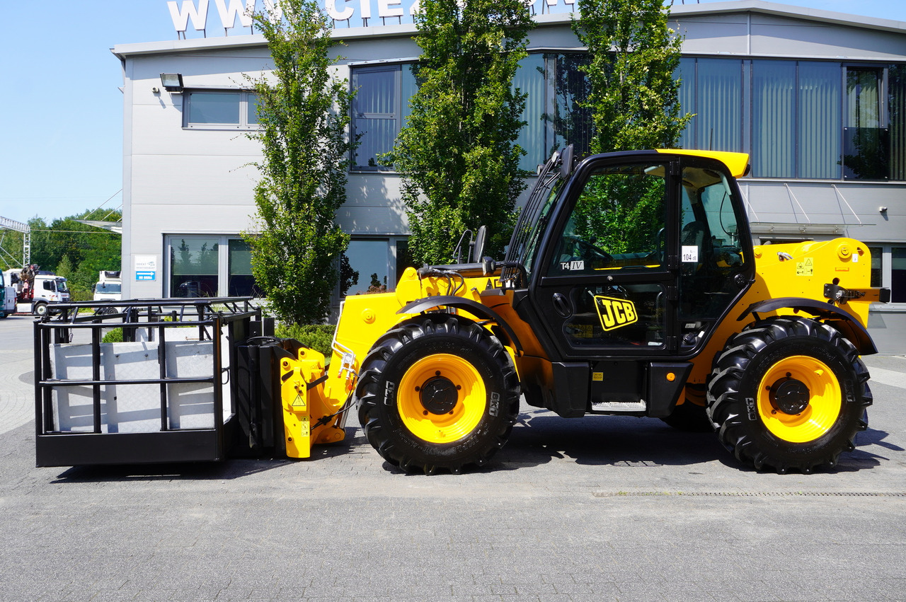 JCB 535-95 / 3.5 T / range 9.5 m / joystick - Ngarkues teleskopik me rrota: foto 2 JCB 535-95 / 3.5 T / range 9.5 m / joystick - Ngarkues teleskopik me rrota: foto 2