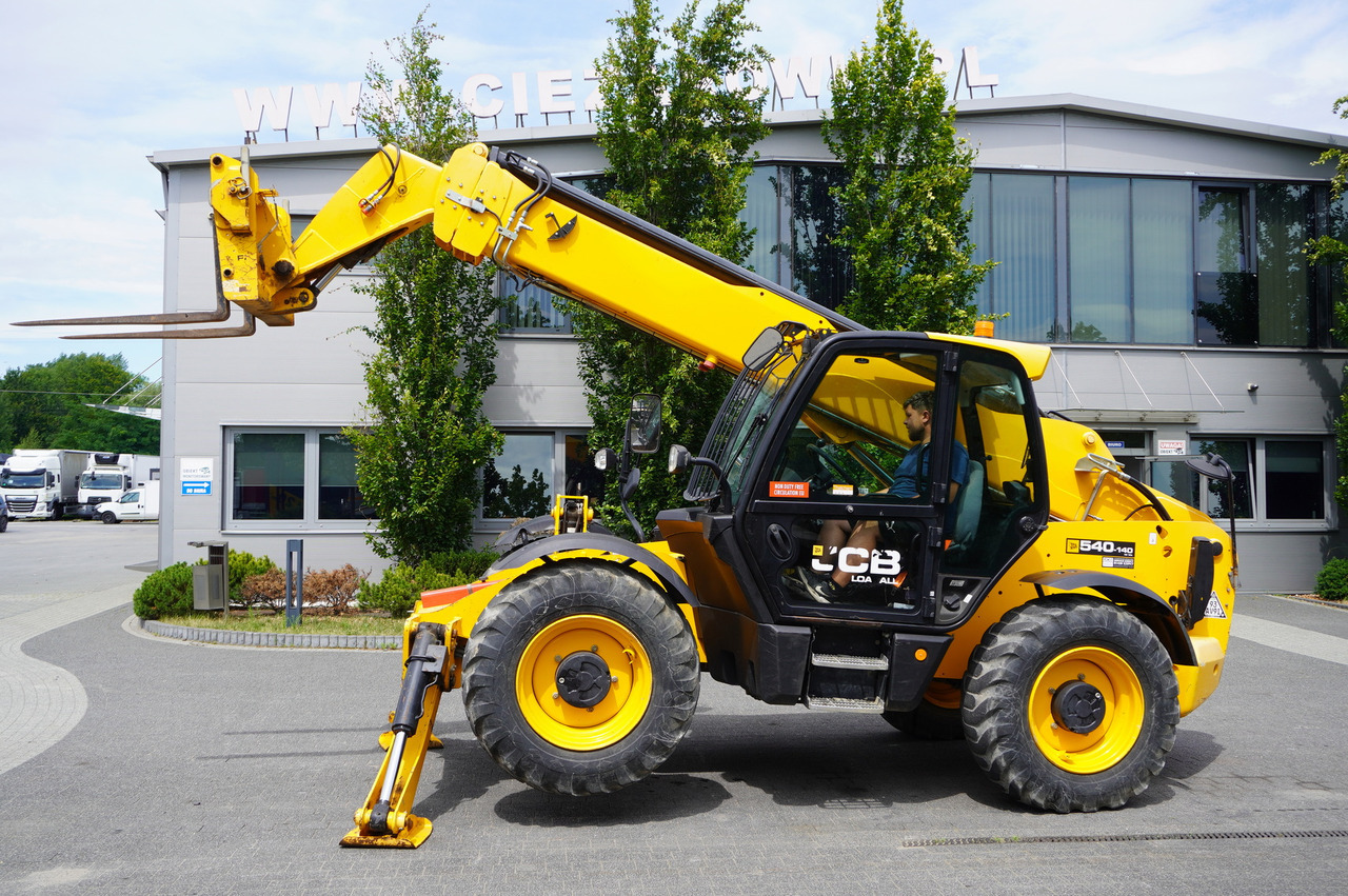 JCB 540-140 telescopic loader / 14 m range / 1800 MTH - Ngarkues teleskopik me rrota: foto 2 JCB 540-140 telescopic loader / 14 m range / 1800 MTH - Ngarkues teleskopik me rrota: foto 2