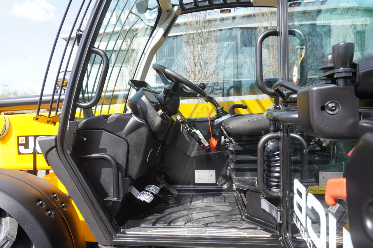 Fadrom me goma JCB 540-170 Telescopic Loader / 17m / joystick: foto 32