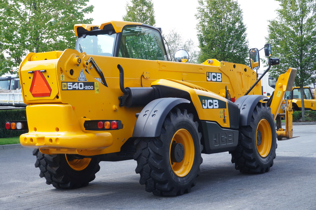 JCB 540-200 Telescopic Loader / 20 m reach / joystick - Ngarkues teleskopik me rrota: foto 5 JCB 540-200 Telescopic Loader / 20 m reach / joystick - Ngarkues teleskopik me rrota: foto 5
