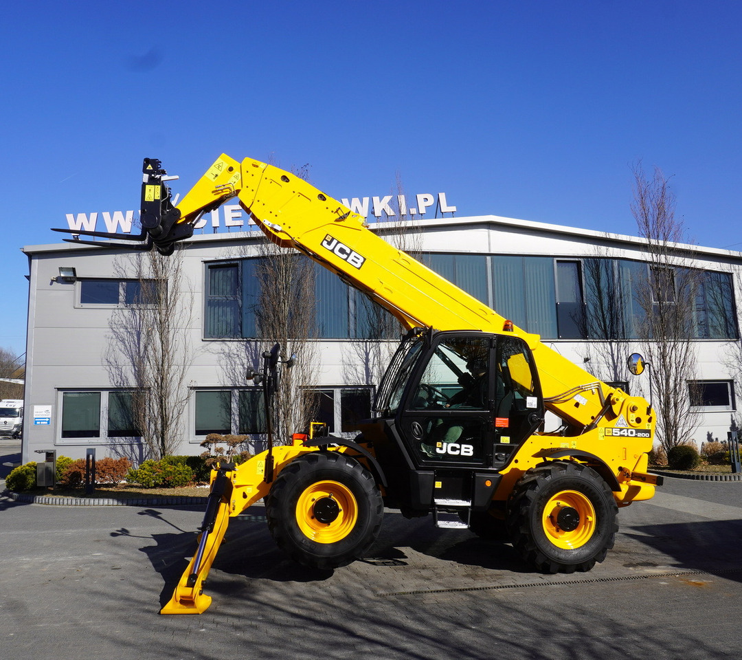 JCB 540-200 Telescopic Loader / 20m / joystick - Fadrom me goma: foto 1 JCB 540-200 Telescopic Loader / 20m / joystick - Fadrom me goma: foto 1