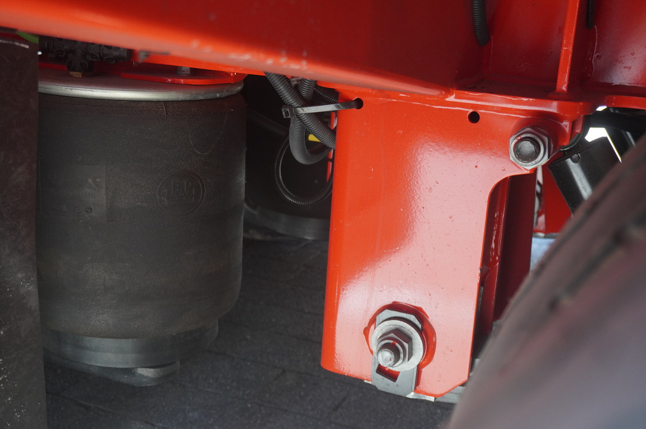 Gjysmë rimorkio me plan ngarkimi të ulët për transportimin e makinerive të rënda KÄSSBOHRER BRAND-NEW LB3E low-bed semi-trailer / 2025 / 4 axles: foto 15 Gjysmë rimorkio me plan ngarkimi të ulët për transportimin e makinerive të rënda KÄSSBOHRER BRAND-NEW LB3E low-bed semi-trailer / 2025 / 4 axles: foto 15