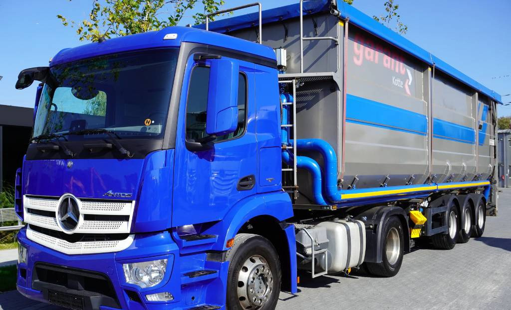 Kotte Duo-Liner GKS 52 - 25 - Gjysmë rimorkio me bazament të lëvizshëm: foto 4 Kotte Duo-Liner GKS 52 - 25 - Gjysmë rimorkio me bazament të lëvizshëm: foto 4