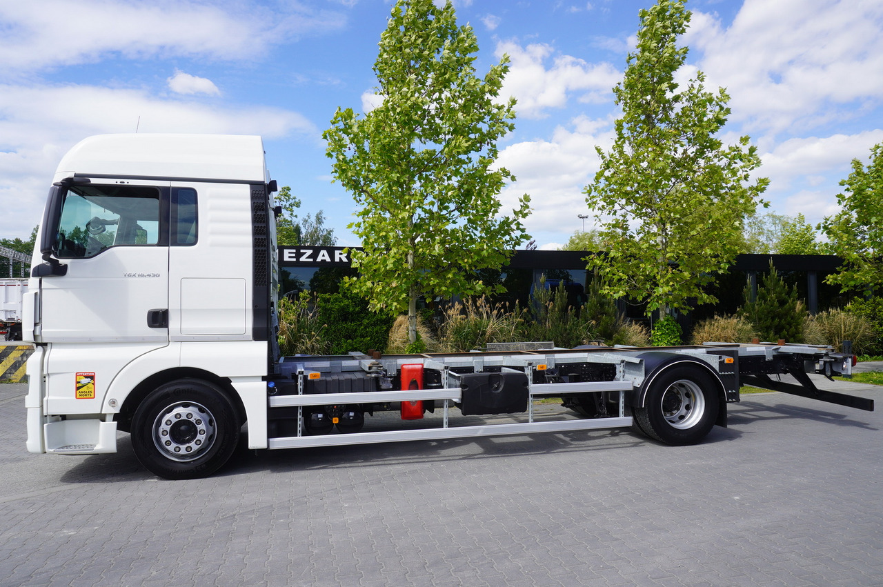 MAN GX 18.430 / BDF 7.5 m / sleeping cab / 2021 - Transportjer kontejnerësh/ Kamion me karroceri të çmontueshme: foto 2 MAN GX 18.430 / BDF 7.5 m / sleeping cab / 2021 - Transportjer kontejnerësh/ Kamion me karroceri të çmontueshme: foto 2