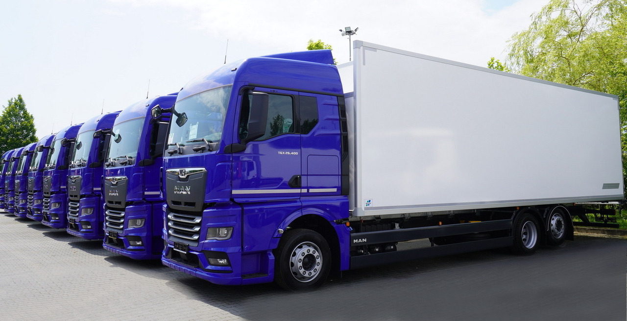 MAN New MAN TGX 26.400 / NEW IGLOOCAR refrigerator 23 pallets / 6×2 / 2024 / 10 units - Kamion frigorifer: foto 4 MAN New MAN TGX 26.400 / NEW IGLOOCAR refrigerator 23 pallets / 6×2 / 2024 / 10 units - Kamion frigorifer: foto 4
