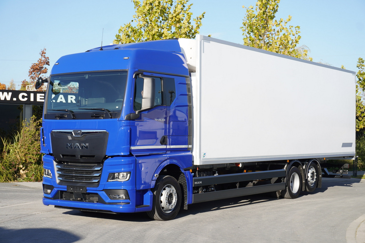 MAN New Refrigerator MAN TGX 26.400 / IGLOOCAR 23 pallets / Carrier Supra 1150 - Kamion frigorifer: foto 1 MAN New Refrigerator MAN TGX 26.400 / IGLOOCAR 23 pallets / Carrier Supra 1150 - Kamion frigorifer: foto 1