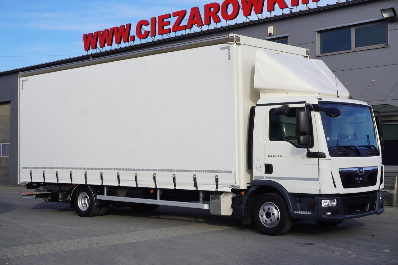 MAN TGL 12.220 / Curtainsider 19 EPAL / 140 tho. km - Kamion me tendë: foto 2 MAN TGL 12.220 / Curtainsider 19 EPAL / 140 tho. km - Kamion me tendë: foto 2