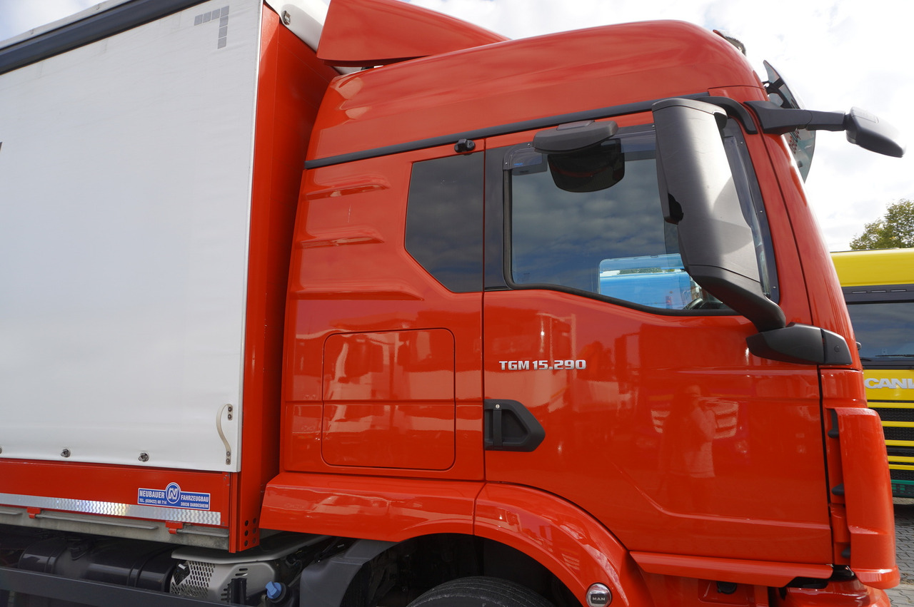 Kamion me tendë MAN TGM 15.290 / Curtainsider 17 EPAL / 2022: foto 15