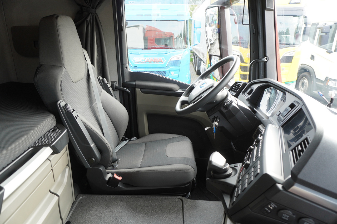 Kamion me tendë MAN TGM 15.290 / Curtainsider 17 EPAL / 2022: foto 26