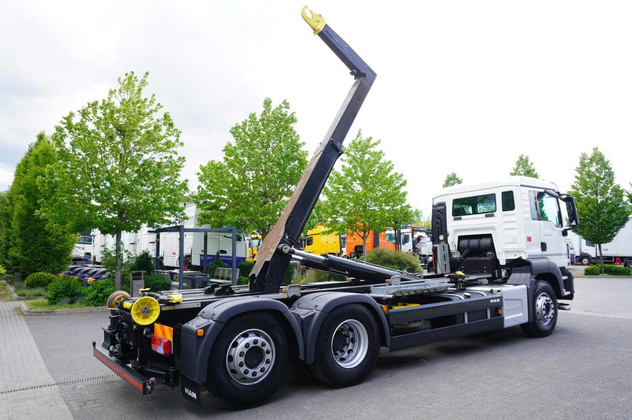 MAN TGS 26.430 E6 6x2 / HIAB Multilift hooklift - Kamion vetëngarkues: foto 5 MAN TGS 26.430 E6 6x2 / HIAB Multilift hooklift - Kamion vetëngarkues: foto 5