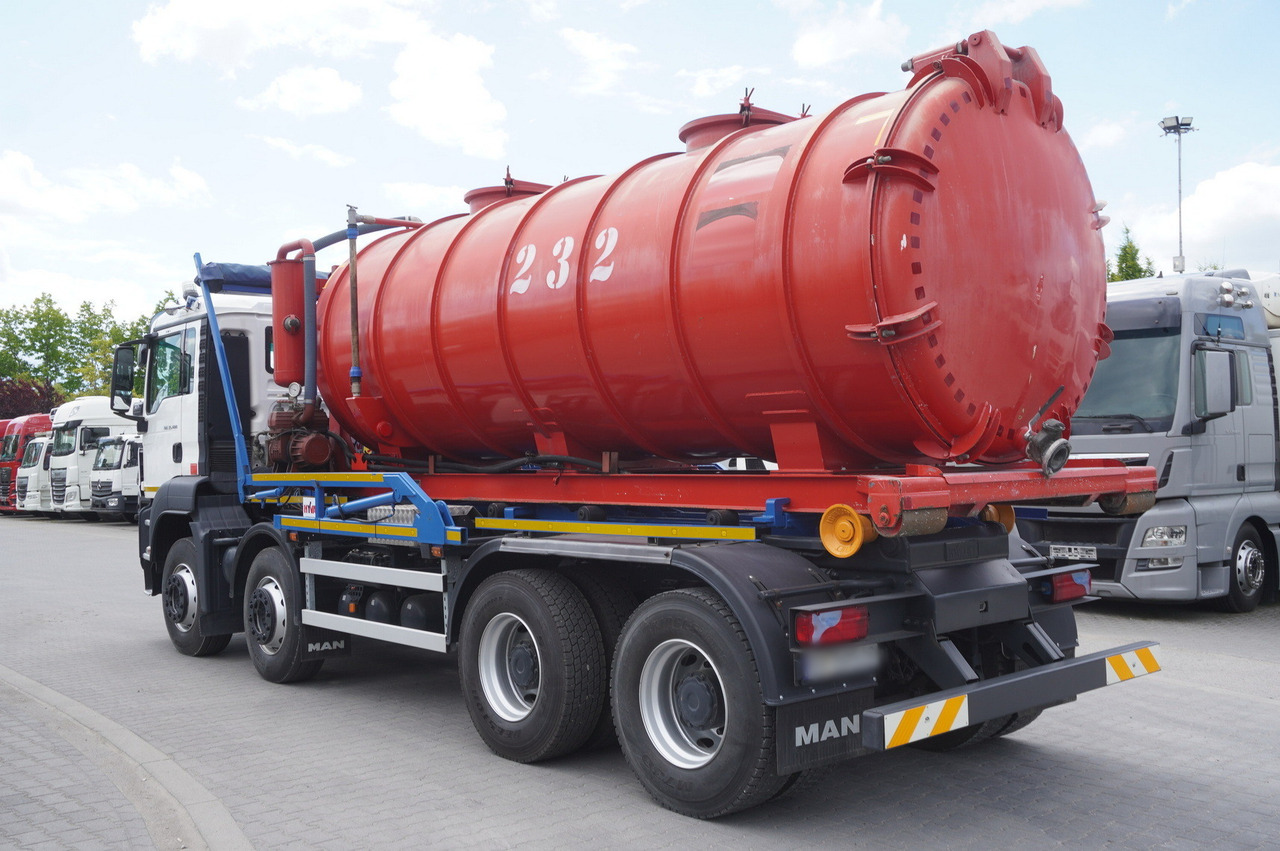 MAN TGS 35.400 8 × 4 E5 / HYVA HOOK LIFT 32.56 SE / Septic barrel 13000 L - Cisternë pleh i lëngshëm: foto 5 MAN TGS 35.400 8 × 4 E5 / HYVA HOOK LIFT 32.56 SE / Septic barrel 13000 L - Cisternë pleh i lëngshëm: foto 5