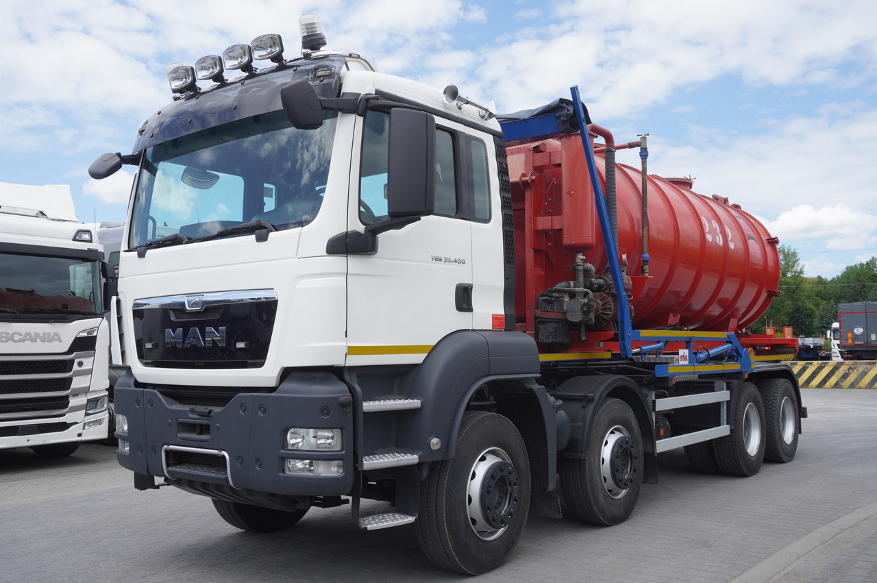 MAN TGS 35.400 8 × 4 E5 / HYVA HOOK LIFT 32.56 SE / Septic barrel 13000 L - Cisternë pleh i lëngshëm: foto 2 MAN TGS 35.400 8 × 4 E5 / HYVA HOOK LIFT 32.56 SE / Septic barrel 13000 L - Cisternë pleh i lëngshëm: foto 2