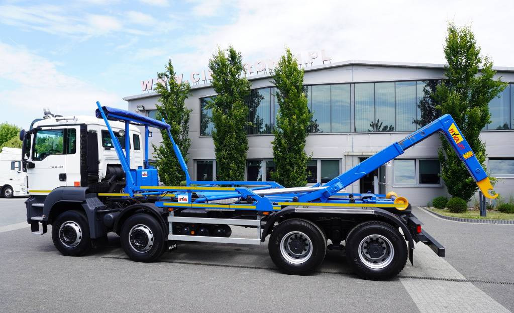 MAN TGS 35.400 8×4 HYVA LIFT 32.56 SE hooklift - Kamion vetëngarkues: foto 3 MAN TGS 35.400 8×4 HYVA LIFT 32.56 SE hooklift - Kamion vetëngarkues: foto 3