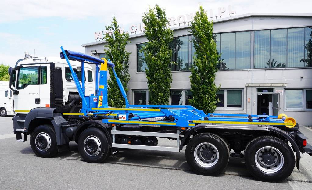 MAN TGS 35.400 8×4 HYVA LIFT 32.56 SE hooklift - Kamion vetëngarkues: foto 5 MAN TGS 35.400 8×4 HYVA LIFT 32.56 SE hooklift - Kamion vetëngarkues: foto 5