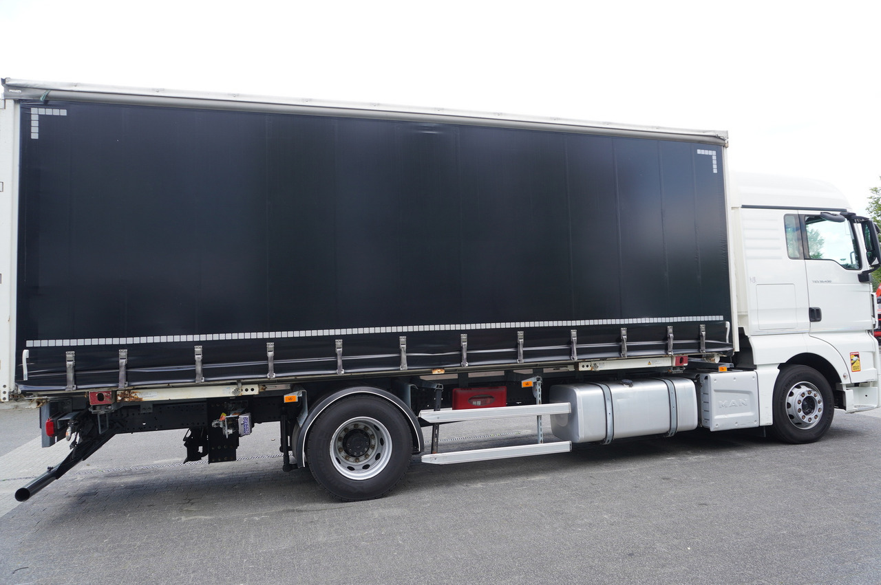 MAN TGX 18.430 / Curtainsider 18 EPAL / sleeping cab / 2021 - Kamion me tendë: foto 2 MAN TGX 18.430 / Curtainsider 18 EPAL / sleeping cab / 2021 - Kamion me tendë: foto 2
