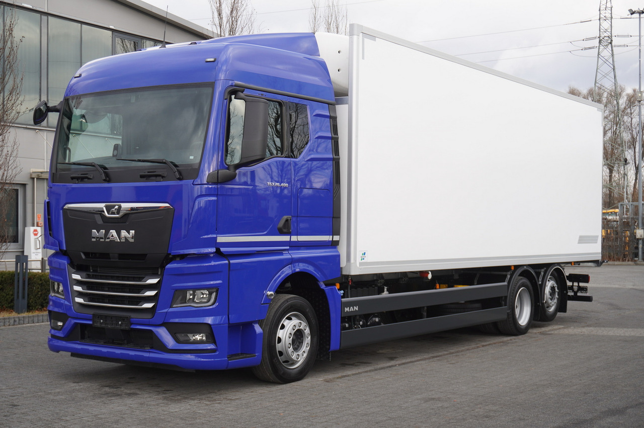MAN TGX 26.400 / IGLOOCAR / Carrier Supra 1150 MT Silent - Kamion izotermik: foto 1 MAN TGX 26.400 / IGLOOCAR / Carrier Supra 1150 MT Silent - Kamion izotermik: foto 1
