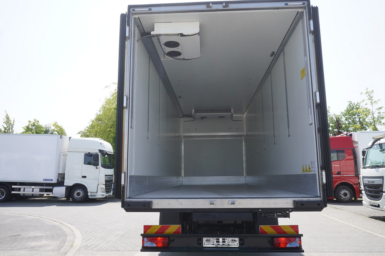 MAN TGX 26.470 / 2022 / Krone Refrigerator 40 EPAL Multitemp Dopplestock / Carrier Supra 950 MT - Kamion frigorifer: foto 3 MAN TGX 26.470 / 2022 / Krone Refrigerator 40 EPAL Multitemp Dopplestock / Carrier Supra 950 MT - Kamion frigorifer: foto 3