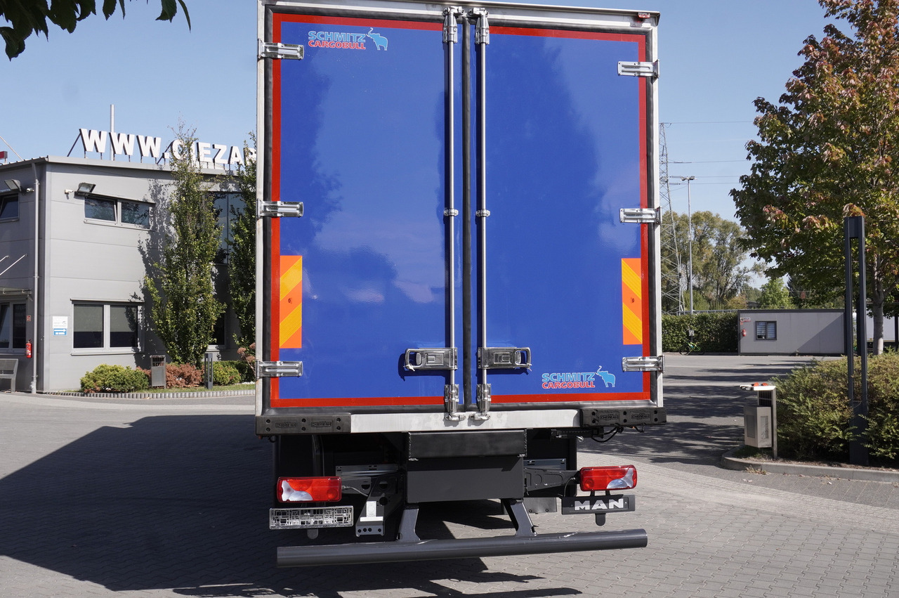 MAN TGX 26.500 E6 XXL / Schmitz 19 pallets / Thermoking / steering axle - Kamion frigorifer: foto 4 MAN TGX 26.500 E6 XXL / Schmitz 19 pallets / Thermoking / steering axle - Kamion frigorifer: foto 4
