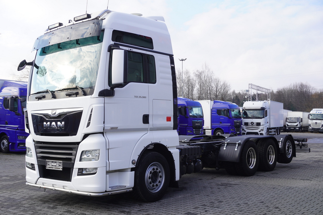 MAN TGX 35.580 E6 8x4/4 - 8.8m chassis frame - Kamion me vinç: foto 2 MAN TGX 35.580 E6 8x4/4 - 8.8m chassis frame - Kamion me vinç: foto 2