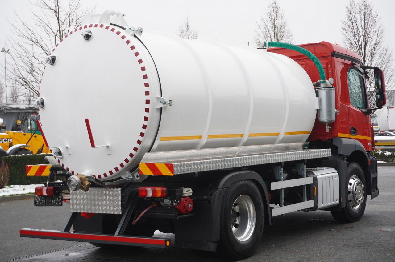 MERCEDES-BENZ Actros 1833 / 260 tho. km / NEW septic tank 11000 l - Autobot: foto 5 MERCEDES-BENZ Actros 1833 / 260 tho. km / NEW septic tank 11000 l - Autobot: foto 5