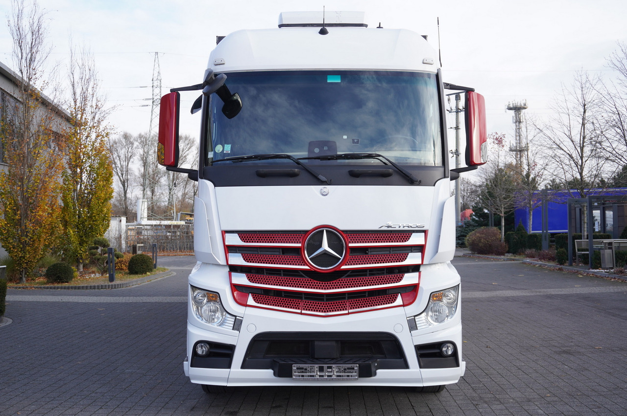 MERCEDES-BENZ Actros 1835 E6 4×2 / Curtainsider 21 pallets / tail lift 1.5t - Kamion me tendë: foto 4 MERCEDES-BENZ Actros 1835 E6 4×2 / Curtainsider 21 pallets / tail lift 1.5t - Kamion me tendë: foto 4