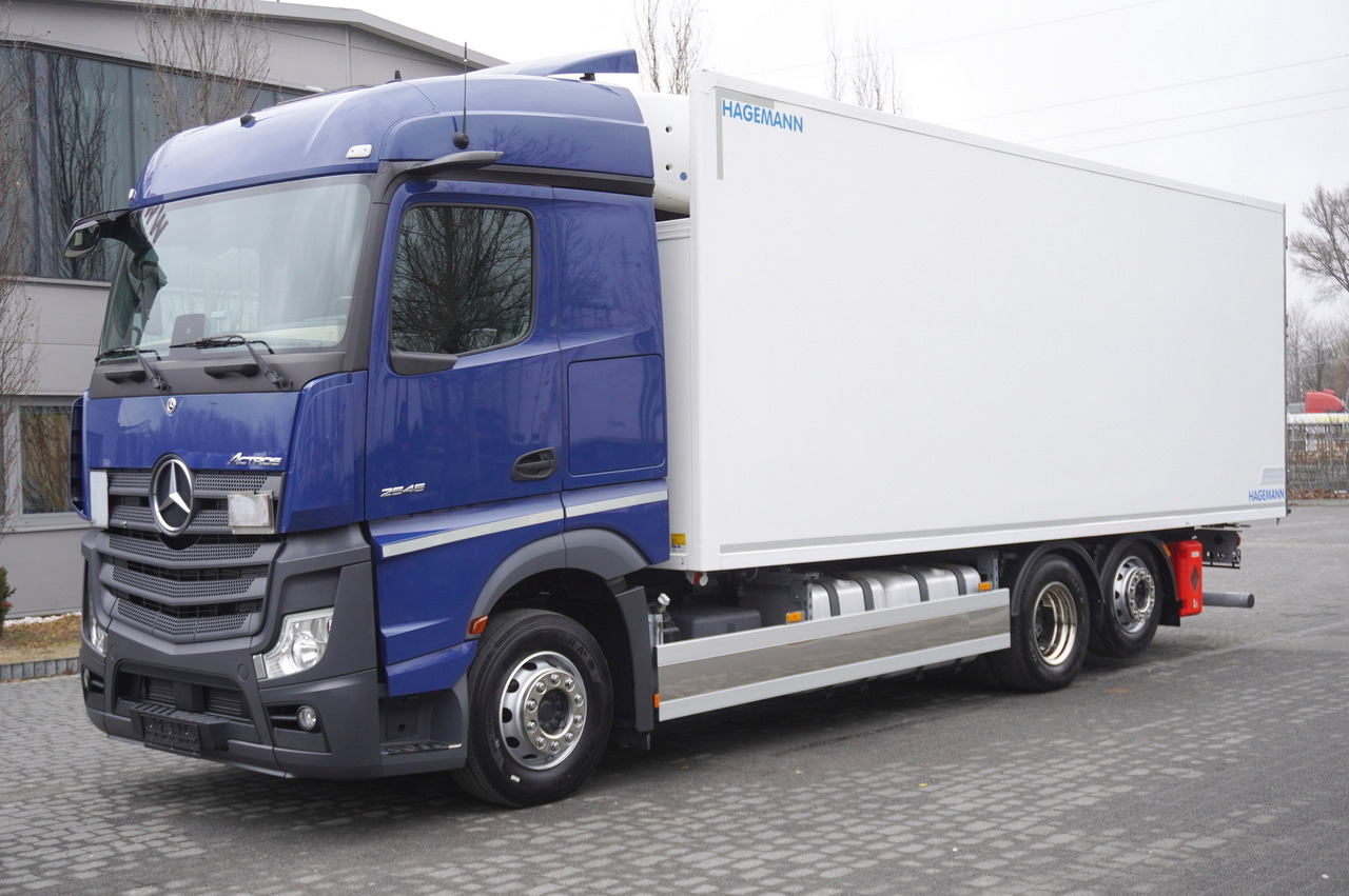 MERCEDES-BENZ Actros 2545 / 2021 / Hagemann refrigerator Multitemperature - Kamion frigorifer: foto 1 MERCEDES-BENZ Actros 2545 / 2021 / Hagemann refrigerator Multitemperature - Kamion frigorifer: foto 1