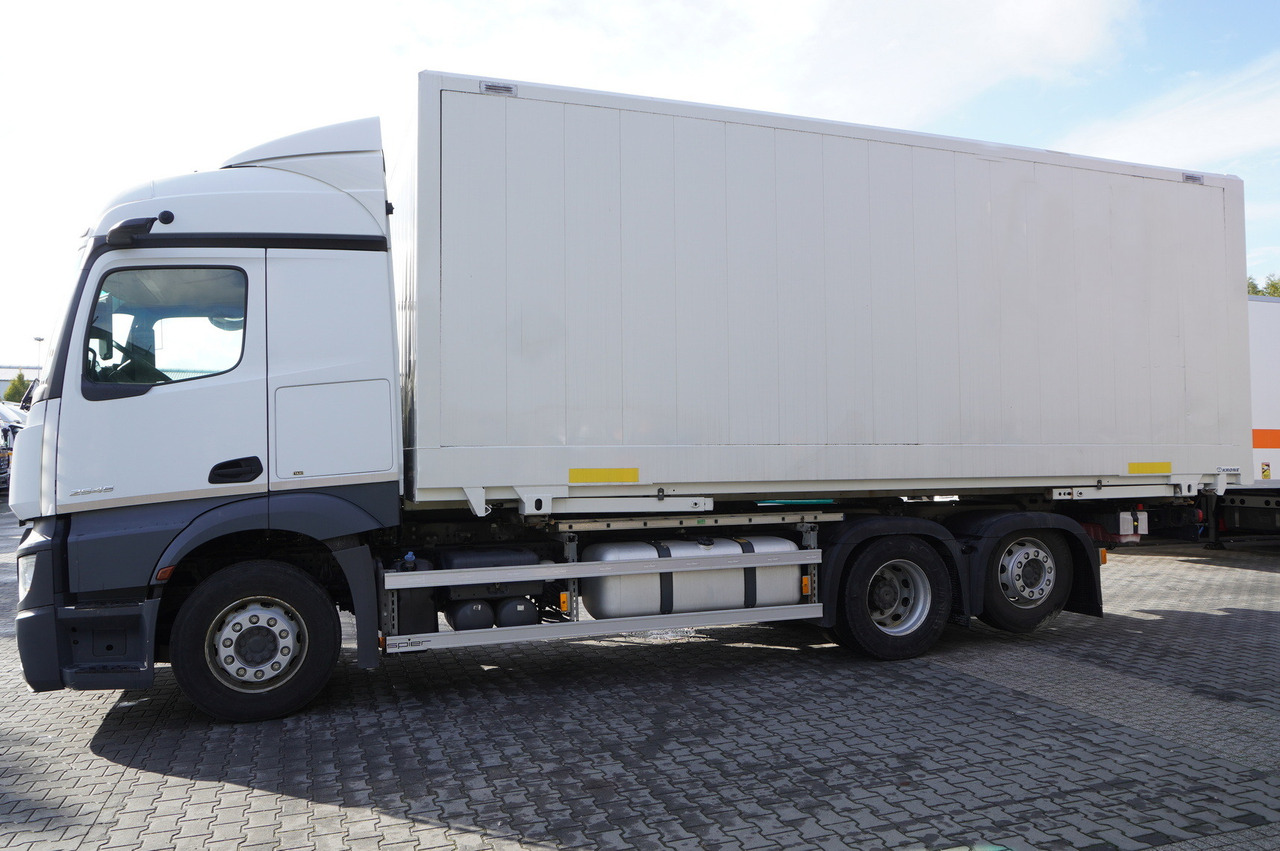 MERCEDES-BENZ Actros 2545 MP5 / KRONE 18 EPAL box body / ADR AT - Kamion frigorifer: foto 5 MERCEDES-BENZ Actros 2545 MP5 / KRONE 18 EPAL box body / ADR AT - Kamion frigorifer: foto 5