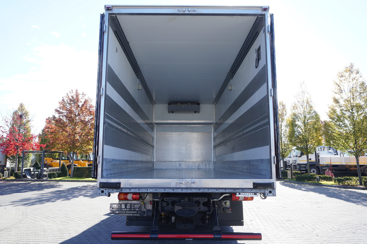 MERCEDES-BENZ Actros 2548 MP5 6×2 / Schmitz 19 EPAL refrigerator / 2023 - Kamion frigorifer: foto 4 MERCEDES-BENZ Actros 2548 MP5 6×2 / Schmitz 19 EPAL refrigerator / 2023 - Kamion frigorifer: foto 4
