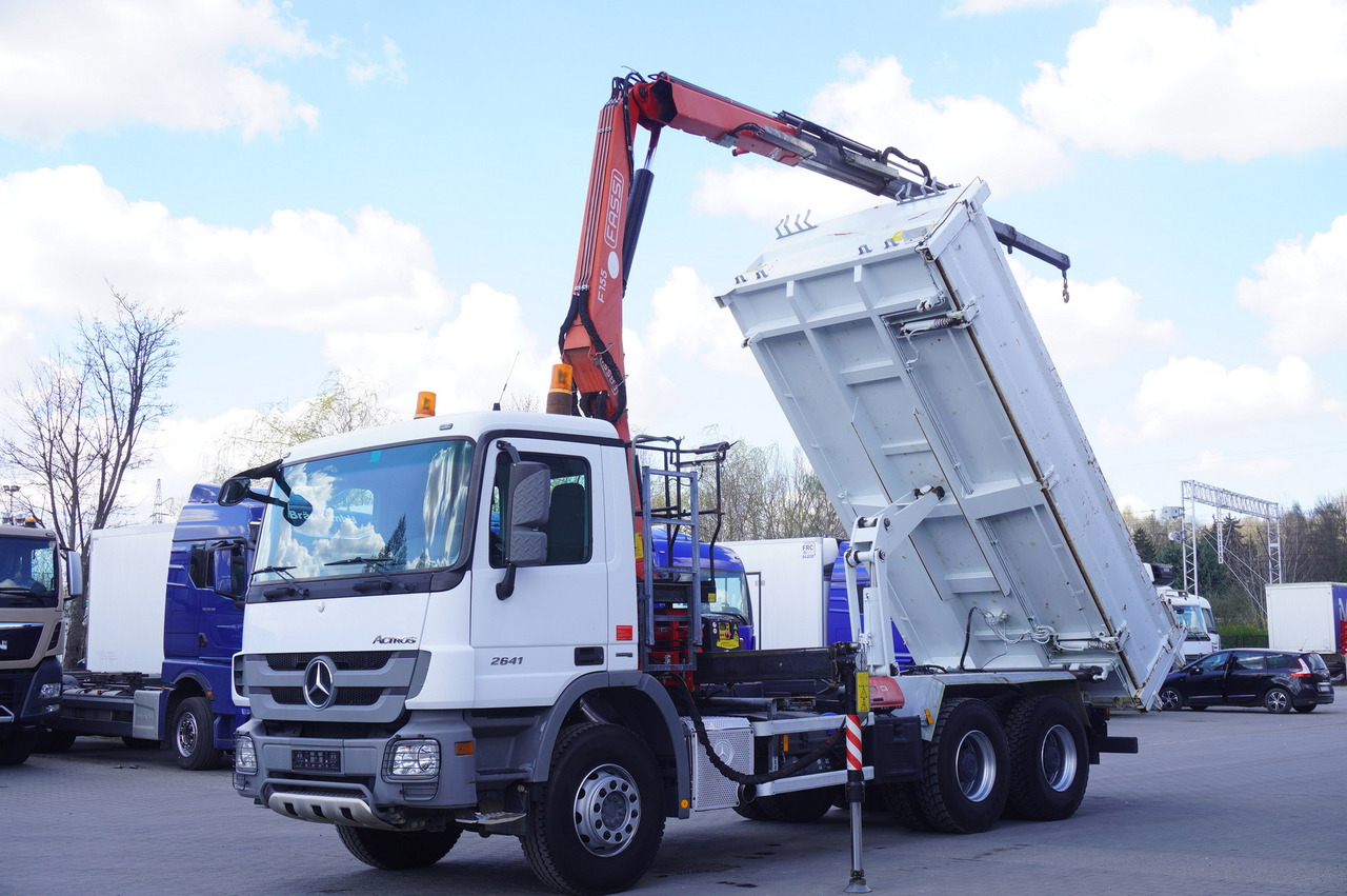 MERCEDES-BENZ Actros 2641 6×4 E5 / Crane / Dumper / 110000 km! - Kamion me karroceri të hapur, Kamion me vinç: foto 2 MERCEDES-BENZ Actros 2641 6×4 E5 / Crane / Dumper / 110000 km! - Kamion me karroceri të hapur, Kamion me vinç: foto 2