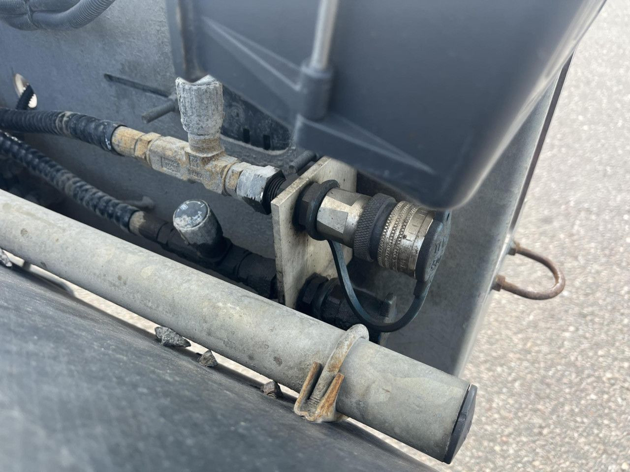 MERCEDES-BENZ Arocs 2543 6x2*4 / 21t Hooklift HIAB ULT21Z56 / 2022 - Kamion vetëngarkues: foto 5 MERCEDES-BENZ Arocs 2543 6x2*4 / 21t Hooklift HIAB ULT21Z56 / 2022 - Kamion vetëngarkues: foto 5