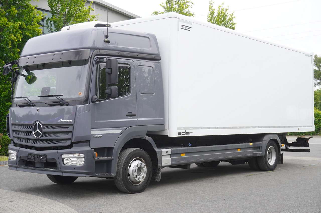 MERCEDES-BENZ Atego 1223 / 18 EPAL box / 2021 / sleeping cab - Kamion vagonetë: foto 2 MERCEDES-BENZ Atego 1223 / 18 EPAL box / 2021 / sleeping cab - Kamion vagonetë: foto 2