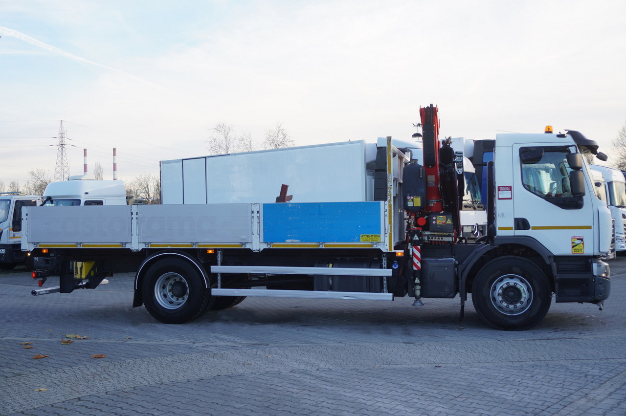RENAULT C280 DTI 8 / FASSI crane 5.6 T / range 8 m / Flatbed 15 EPAL - Kamion me karroceri të hapur, Kamion me vinç: foto 4 RENAULT C280 DTI 8 / FASSI crane 5.6 T / range 8 m / Flatbed 15 EPAL - Kamion me karroceri të hapur, Kamion me vinç: foto 4