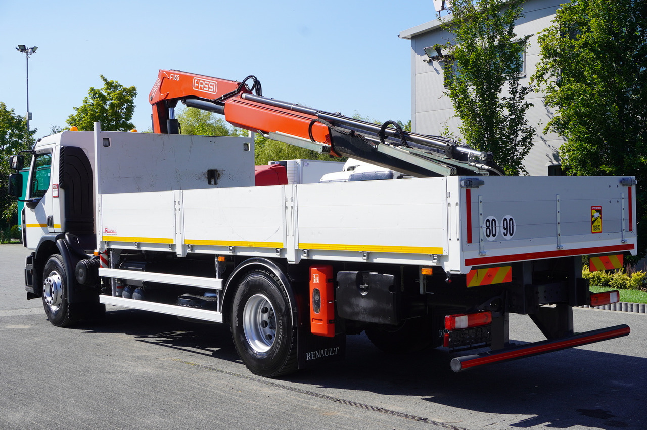 RENAULT C280 DTI 8 / FASSI crane 5.6 T / range 8 m / Flatbed 15 EPAL - Kamion me vinç: foto 2 RENAULT C280 DTI 8 / FASSI crane 5.6 T / range 8 m / Flatbed 15 EPAL - Kamion me vinç: foto 2