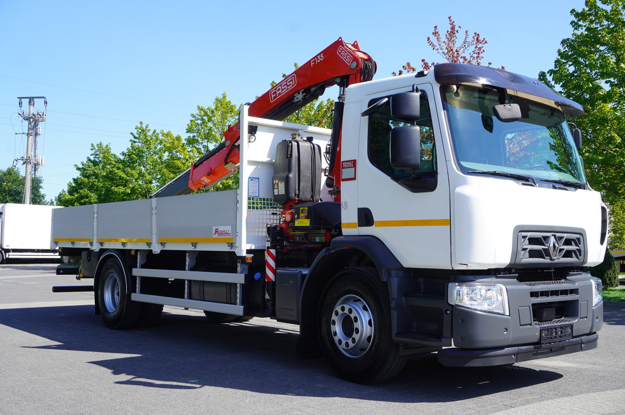 RENAULT C280 DTI 8 / FASSI crane 5.6 T / range 8 m / Flatbed 15 EPAL - Kamion me vinç: foto 5 RENAULT C280 DTI 8 / FASSI crane 5.6 T / range 8 m / Flatbed 15 EPAL - Kamion me vinç: foto 5