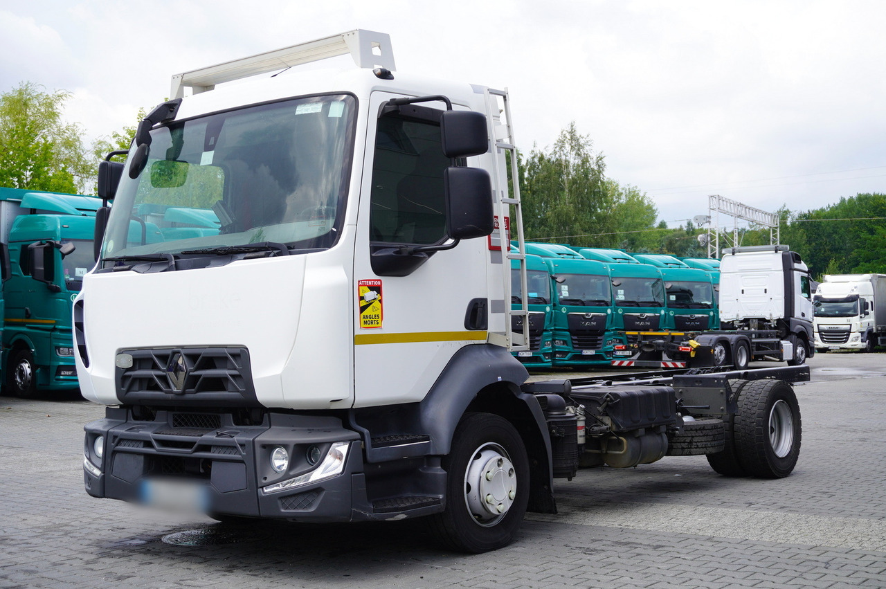 RENAULT D12 / Chassis 5.6 m / Differential lock / 160 tho. km - Kamion kabinë-shasi: foto 2 RENAULT D12 / Chassis 5.6 m / Differential lock / 160 tho. km - Kamion kabinë-shasi: foto 2