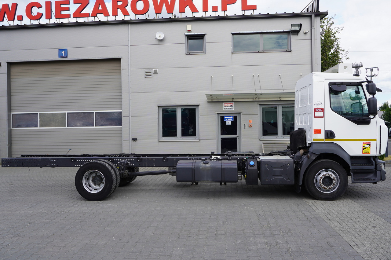 RENAULT D16 / Chassis 7.1 m / Differential lock - Kamion kabinë-shasi: foto 2 RENAULT D16 / Chassis 7.1 m / Differential lock - Kamion kabinë-shasi: foto 2