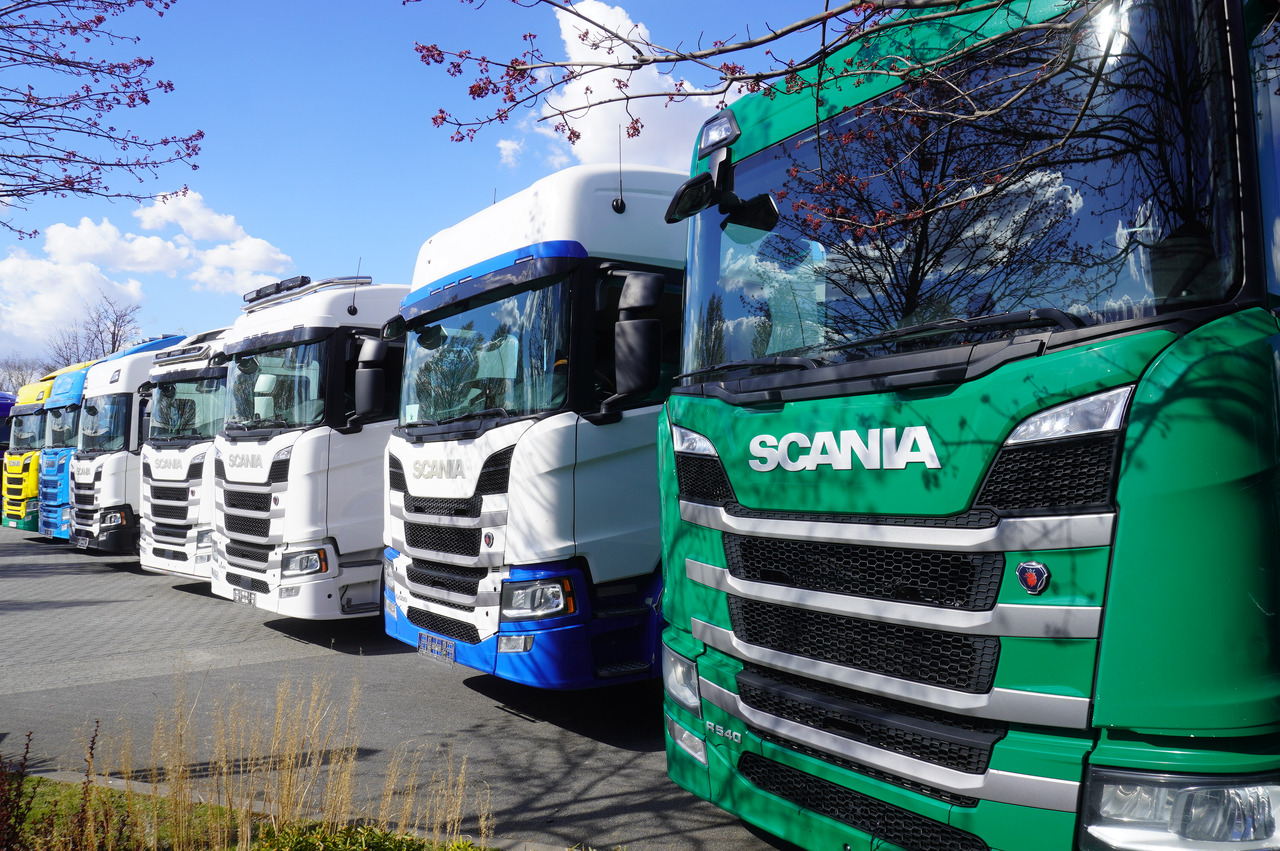 Kamion kabinë-shasi SCANIA R650 V8 / 650 HP/ frame 8.8 m / steered 4th axis / 20 units: foto 11