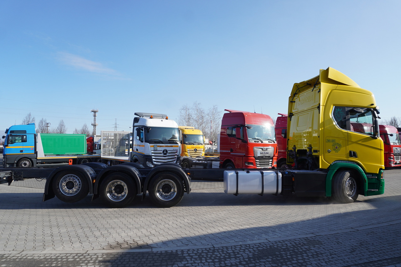 SCANIA R650 V8 8x4/4 E6 / 2020 / Frame 9.7 m! - Kamion me vinç: foto 4 SCANIA R650 V8 8x4/4 E6 / 2020 / Frame 9.7 m! - Kamion me vinç: foto 4