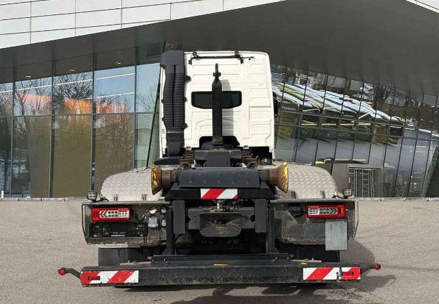 VOLVO FM 460 6X2*4 / HIAB ULT21S61 hooklift / 50 tho. km! / 2022 - Kamion vetëngarkues: foto 5 VOLVO FM 460 6X2*4 / HIAB ULT21S61 hooklift / 50 tho. km! / 2022 - Kamion vetëngarkues: foto 5