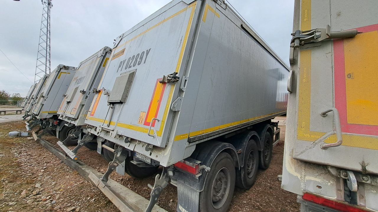 WIELTON NW-3 / weight 6.2 t / capacity 38m3 / Electrically folded roof / Teflon / 20 units, 2022 - Gjysmë rimorkio vetëshkarkuese: foto 3 WIELTON NW-3 / weight 6.2 t / capacity 38m3 / Electrically folded roof / Teflon / 20 units, 2022 - Gjysmë rimorkio vetëshkarkuese: foto 3