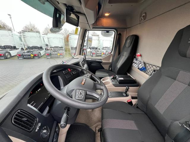 DAF XB 290 FA 16 to. Curtainsider LBW 1.5 Tonnen AHK - Kamion me tendë: foto 2 DAF XB 290 FA 16 to. Curtainsider LBW 1.5 Tonnen AHK - Kamion me tendë: foto 2