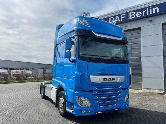 DAF XF 530 FT SSC Retarder Standklima Navigation - Gjysmë-kamion: foto 1 DAF XF 530 FT SSC Retarder Standklima Navigation - Gjysmë-kamion: foto 1