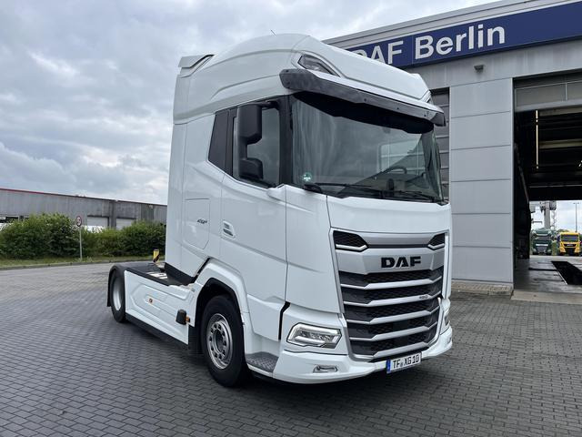 DAF XG+ 480 FT TraXon Intarder Standklima 2 x Tank - Gjysmë-kamion: foto 1 DAF XG+ 480 FT TraXon Intarder Standklima 2 x Tank - Gjysmë-kamion: foto 1
