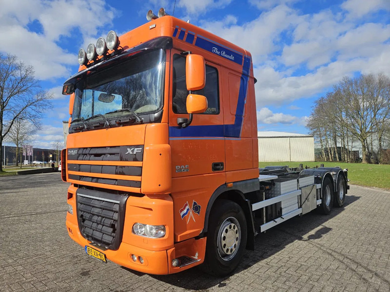 DAF XF 105 410 | 6X2 | Manual | Euro 5 | 10 Tyres - Kamion kabinë-shasi: foto 1 DAF XF 105 410 | 6X2 | Manual | Euro 5 | 10 Tyres - Kamion kabinë-shasi: foto 1