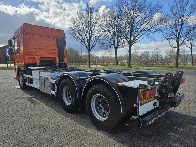 DAF XF 105 410 | 6X2 | Manual | Euro 5 | 10 Tyres - Kamion kabinë-shasi: foto 2 DAF XF 105 410 | 6X2 | Manual | Euro 5 | 10 Tyres - Kamion kabinë-shasi: foto 2