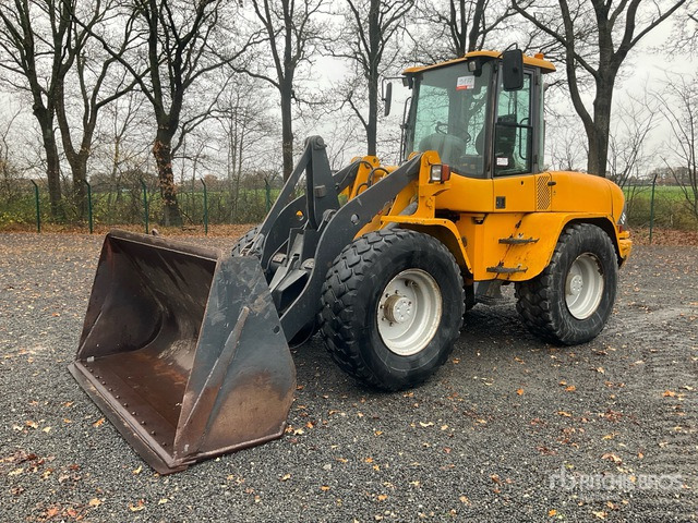 1998 Volvo L45 Wheel Loader - Fadrom me goma: foto 2 1998 Volvo L45 Wheel Loader - Fadrom me goma: foto 2